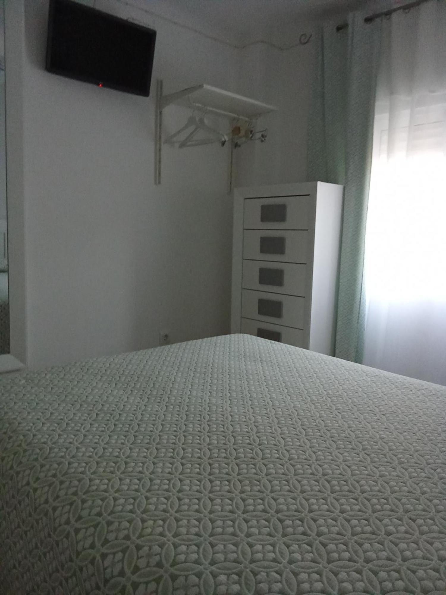 Homestay Familia Oliva Acoge En La Macarena Seville
